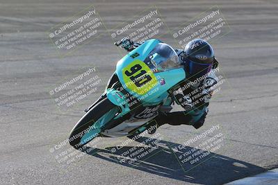 media/Dec-06-2024-CVMA Friday Practice (Fri) [[e1d1c5d4fc]]/4-Group 4 and Trackday/Session 5 (Bowl)/